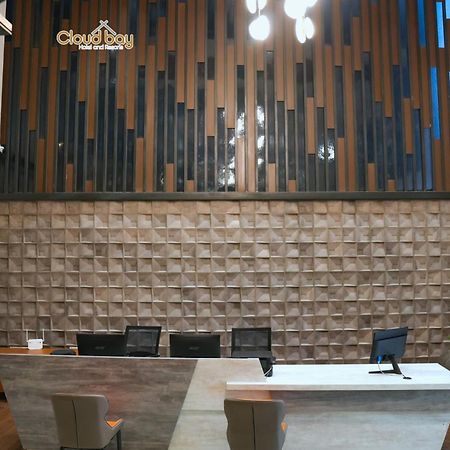 Hotel Cloud Bay Manjeri Екстер'єр фото