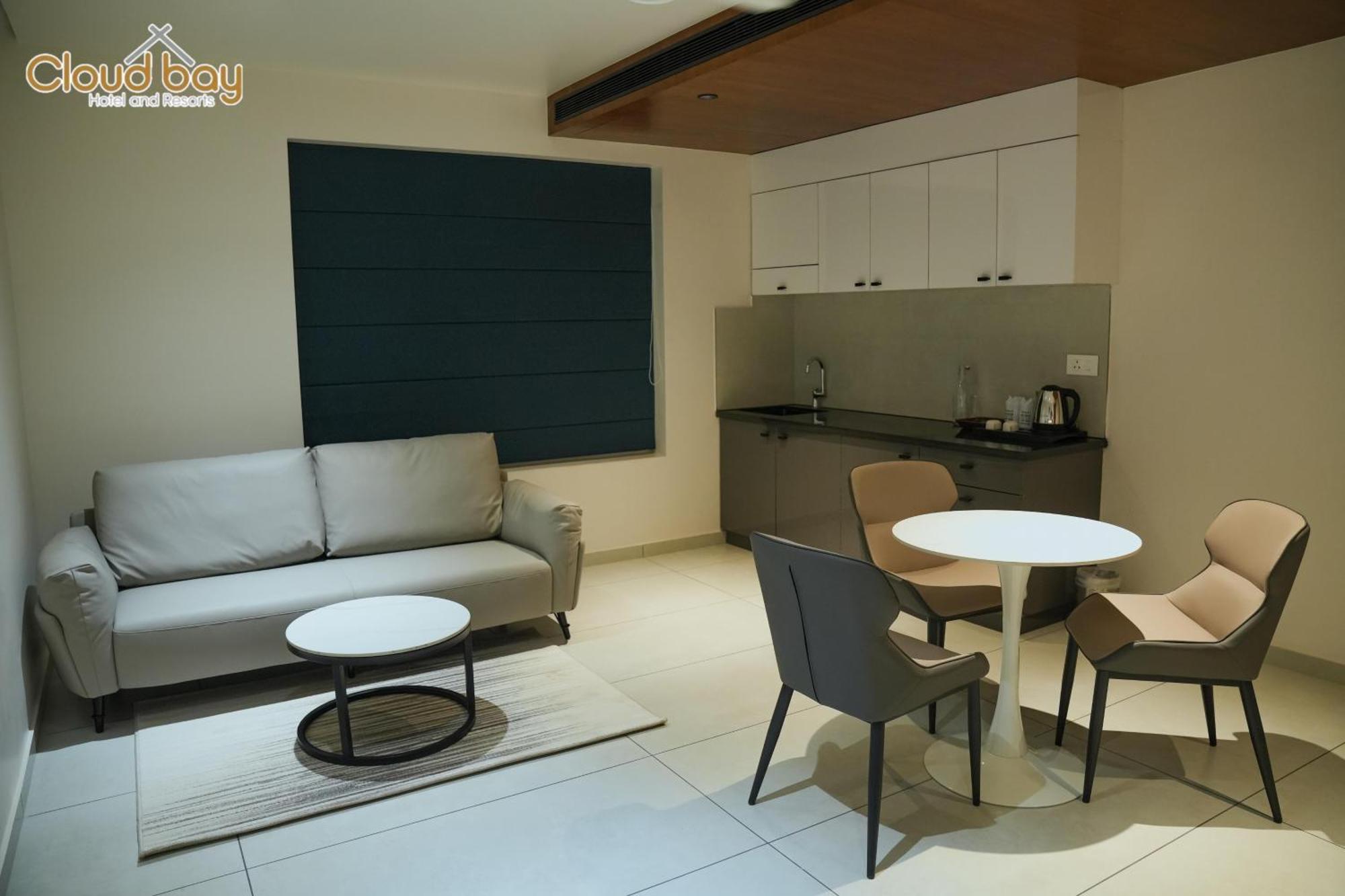 Hotel Cloud Bay Manjeri Екстер'єр фото